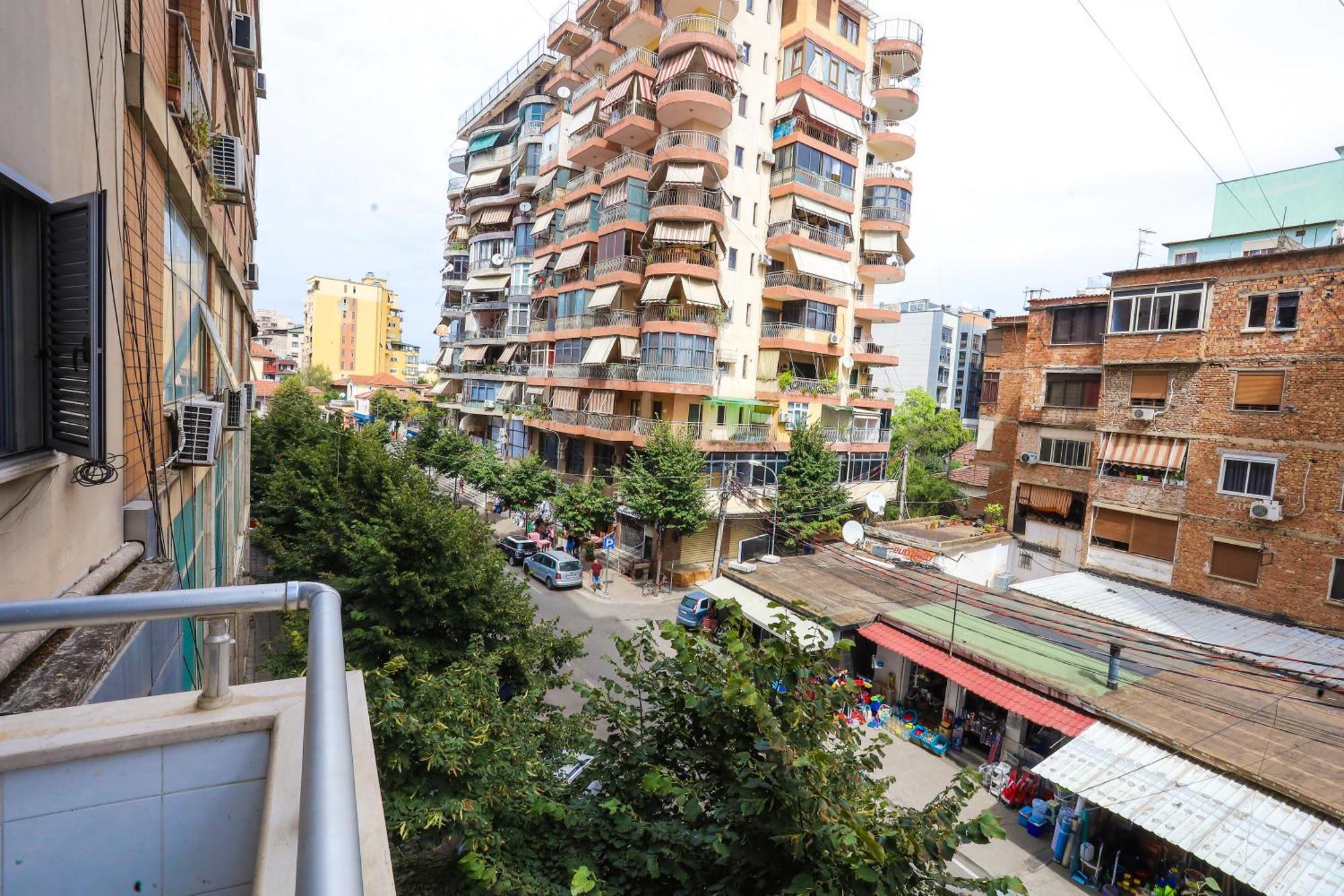 New Bazar Selvia Apartment Tiran Dış mekan fotoğraf